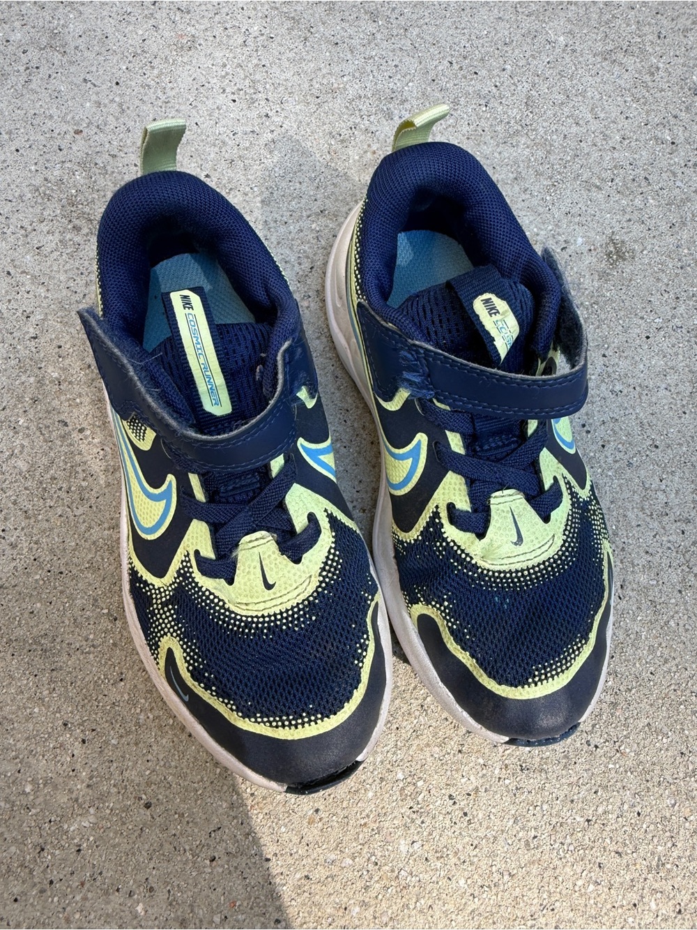 Nike Kids Navy and Neon Yellow Sneakers